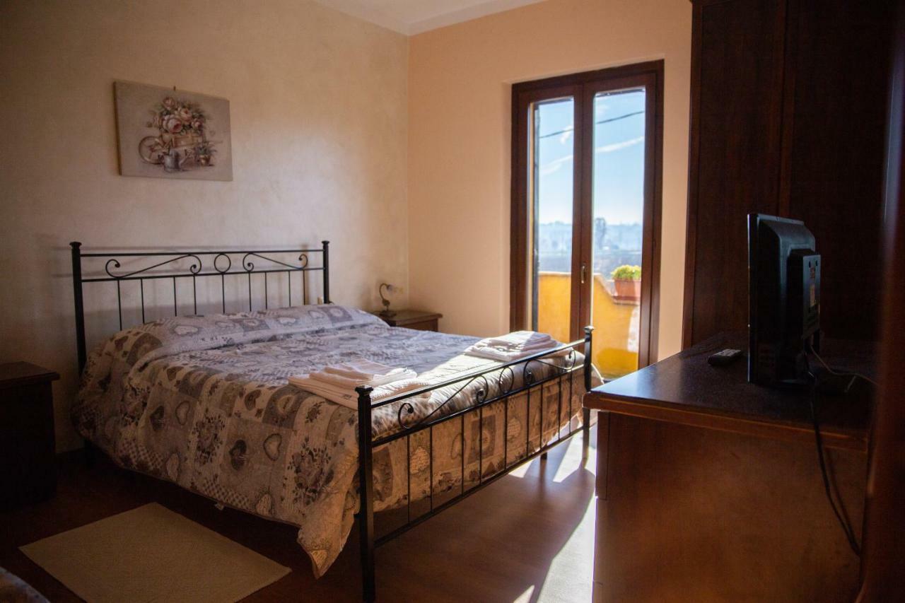 Appartamento Della Pia Bevagna Luaran gambar