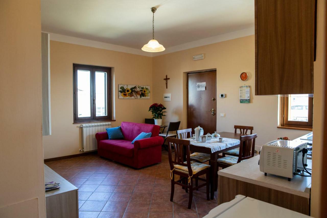 Appartamento Della Pia Bevagna Luaran gambar