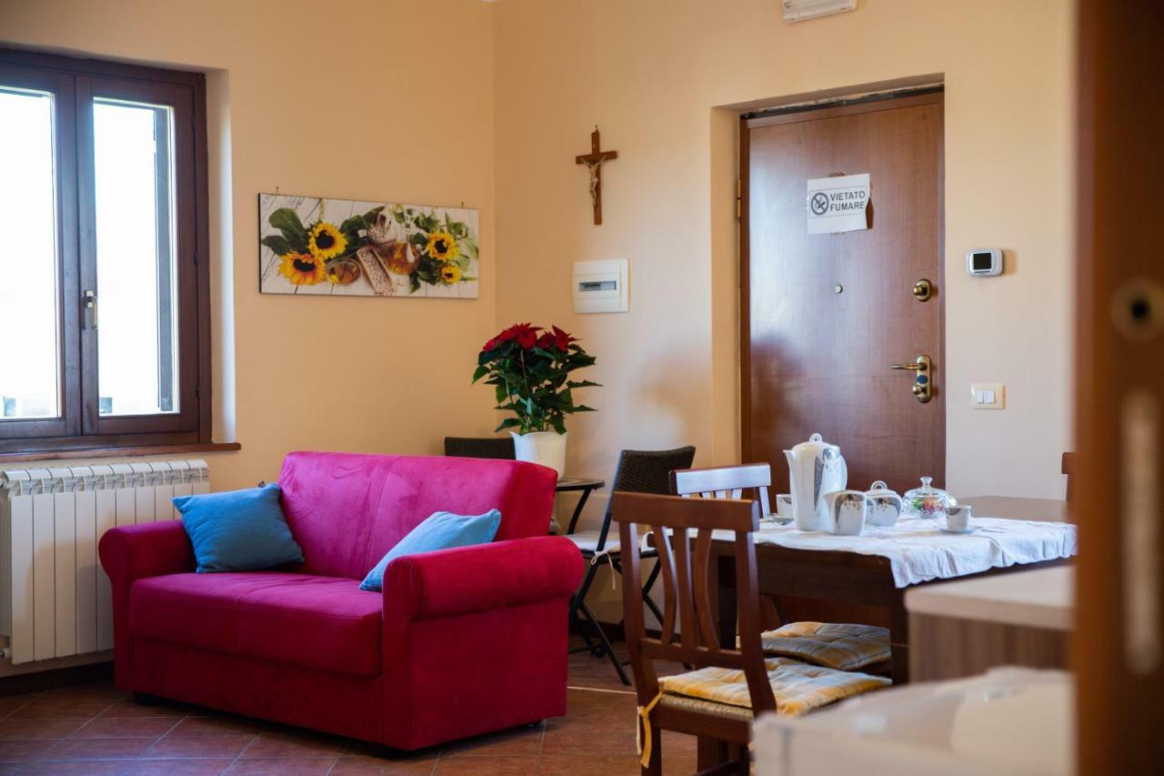Appartamento Della Pia Bevagna Luaran gambar